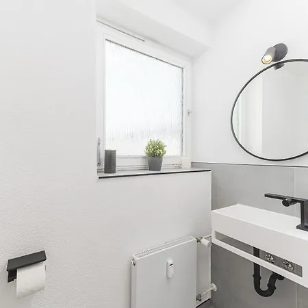 Exklusive Monteurwohnung In Apartamento Lorch