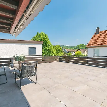 Exklusive Monteurwohnung In Lägenhet