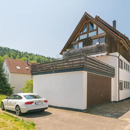 Exklusive Monteurwohnung In *