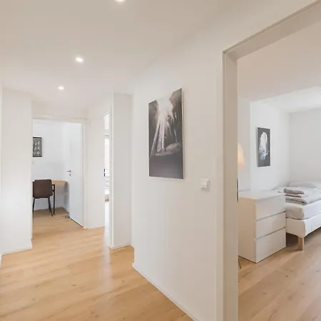 Exklusive Monteurwohnung In Lägenhet