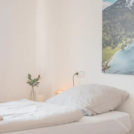 Lägenhet Exklusive Monteurwohnung In *
