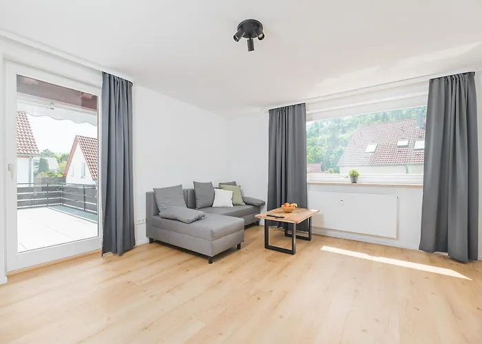 Exklusive Monteurwohnung In * لورخ